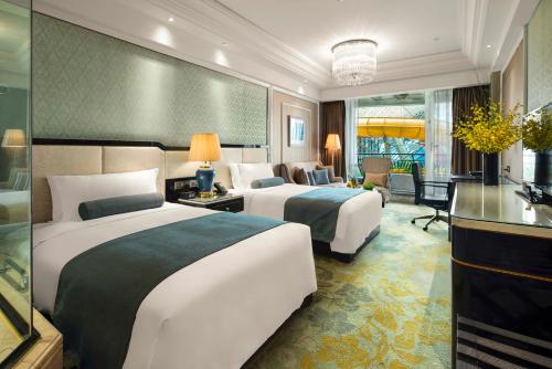 Ένα ή περισσότερα κρεβάτια σε δωμάτιο στο InterContinental Chengdu Global Center by IHG