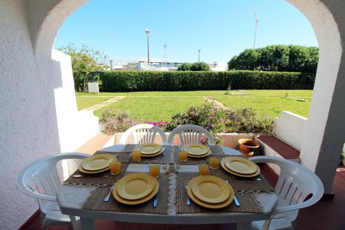 Charming Villa by SAPvillas