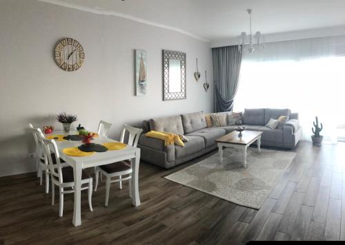 Afbeelding uit fotogalerij van Apartment Your Home in Dobra Voda