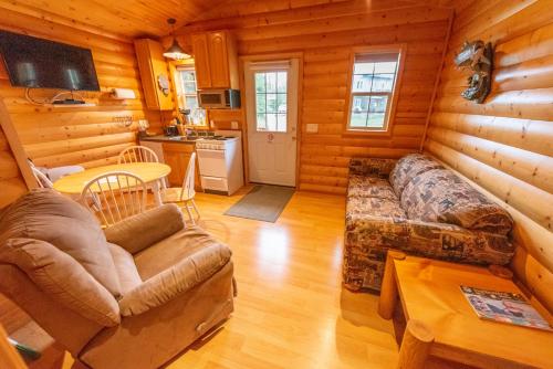 Aspen Hollow Cabin #3 – Photos 2