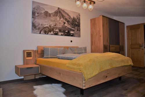 Postel nebo postele na pokoji v ubytování K-Appartements Klösterle