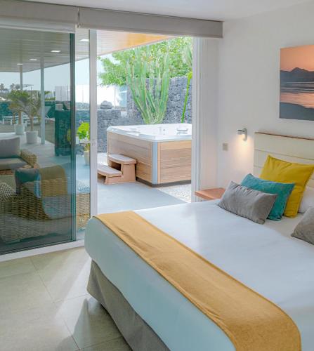 Hyde Park Lane Villas
