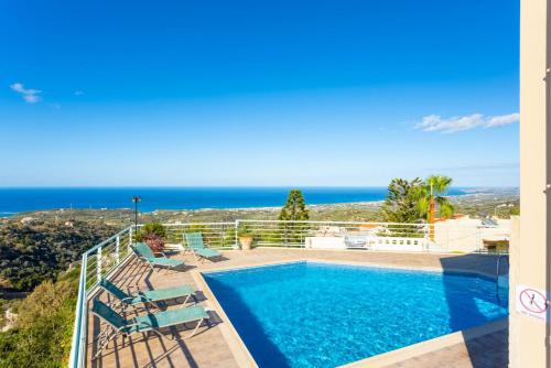 Πισίνα στο ή κοντά στο Villa Selini
