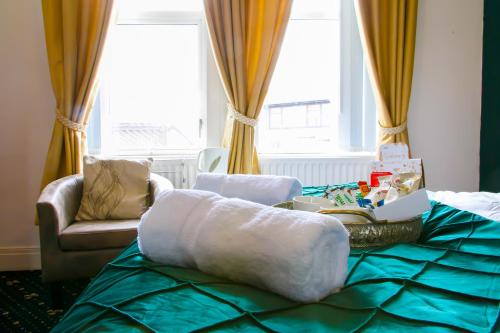 The Mayfield Apartments – Photos 2