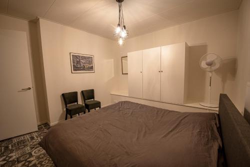 Ein Bett oder Betten in einem Zimmer der Unterkunft Brinkzicht Diever, appartement Maaike