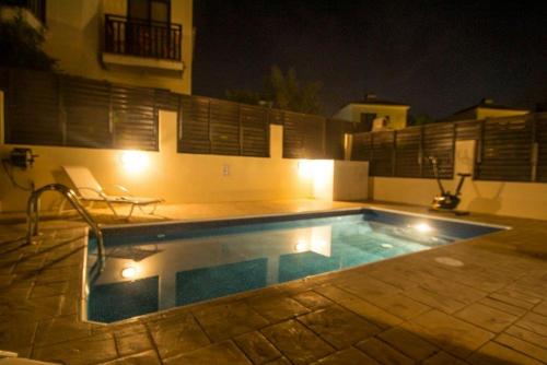 Bassein majutusasutuses Protaras Allium Villa või selle lähedal