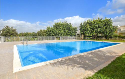 Awesome Home In Santa Croce Camerina With 2 Bedrooms, Outdoor Swimming Pool And Swimming Pool