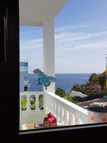 La Calma Guest House - Sea View - Private Spaces 100m Beach