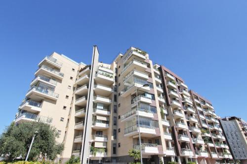Cozy terrace apt close to Eataly and metro Piramide