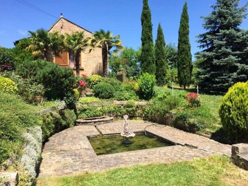Studio avec terrasse et wifi a Simandre