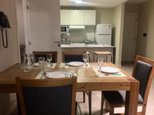 Una cocina o zona de cocina en Apart Ribera, Rio Cuarto