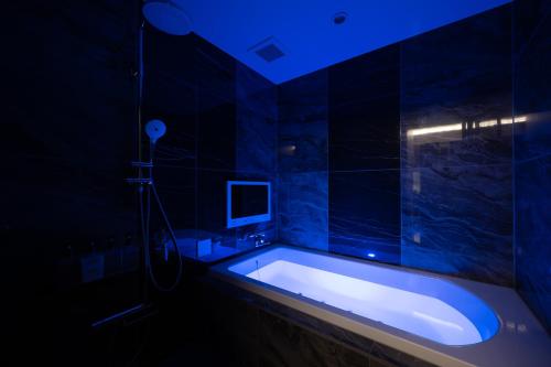Un baño de HOTEL VARKIN Ikebukuro Nishiguchi