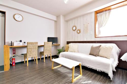 TOMMY CONDOMINIUM WAKASA 502