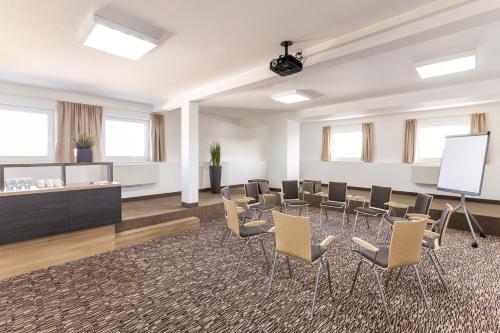 Espace de conférence ou salle de réunion dans l'établissement Park Inn by Radisson Göttingen