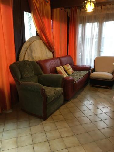 Ruang duduk di Hotel Paris Star