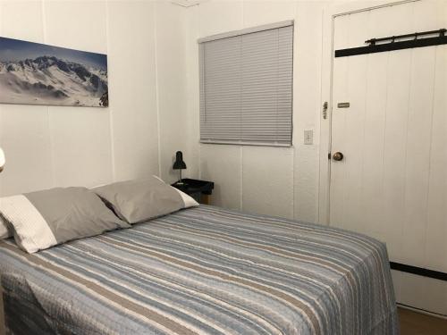 C5 Condo – Photos 2