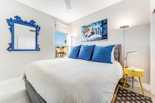 Katil atau katil-katil dalam bilik di Blue Cactus Getaway