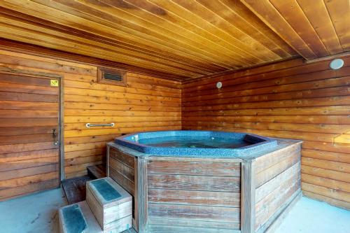 West Lake Lodge 309 – Photos 3