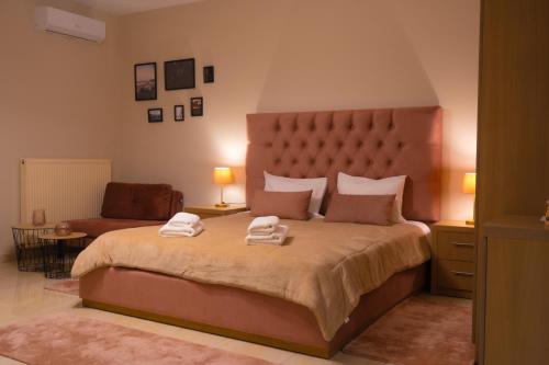 Ένα ή περισσότερα κρεβάτια σε δωμάτιο στο Zillis Apartments