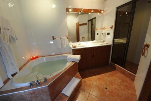 Salle de bains dans l'établissement Casa San Blas Cusco Exquisite By Xima