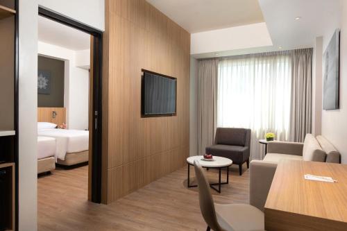 Postel nebo postele na pokoji v ubytování Park Inn By Radisson Clark