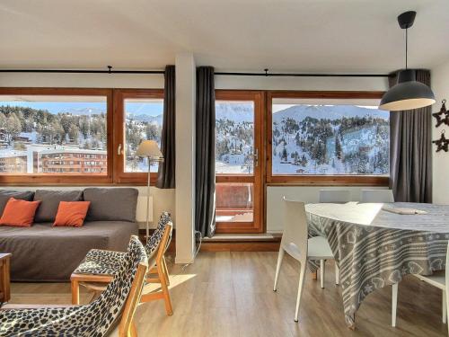 Gallery image of Appartement La Plagne, 3 pièces, 8 personnes - FR-1-455-75 in La Plagne