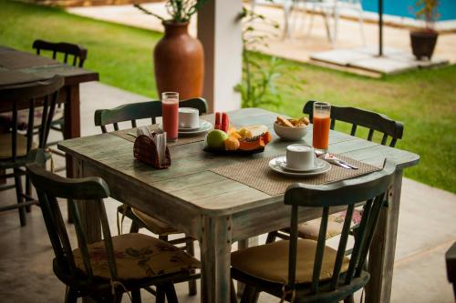 Makanan di atau berdekatan inn ini