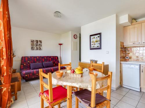 Apartment Le Sunset-Cap Sud-12 by Interhome