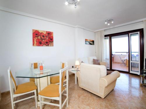 Apartment Realet 02 by Interhome
