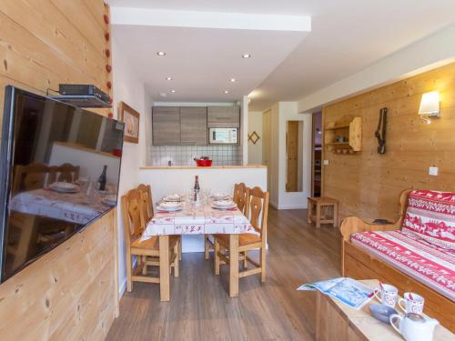 Studio Le Borsat - Val Claret-14 by Interhome