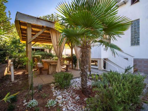 Apartment Ivka -apt-1 by Interhome