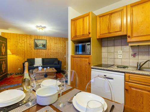 Apartment L'Espace Montagne-17 by Interhome