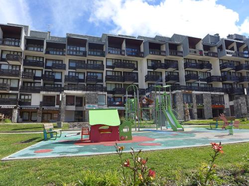 Apartment Neige d'or - Val Claret-4 by Interhome