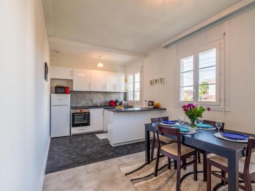 Photo de la galerie de l'établissement Apartment Primevère by Interhome, à Royan