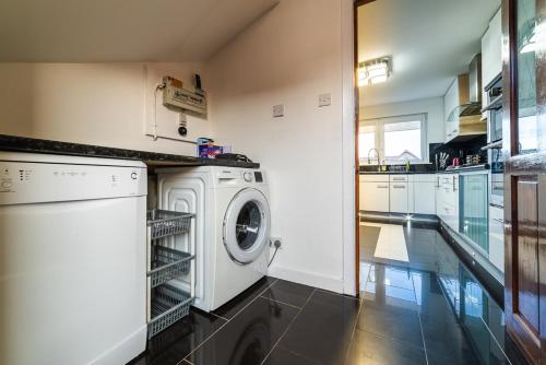 Η κουζίνα ή μικρή κουζίνα στο Willa , Cosy house in Inverness