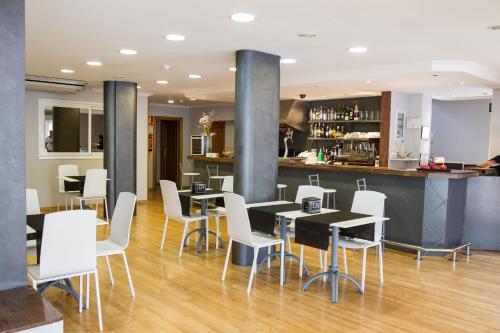 Lounge nebo bar v ubytování Hotel 139