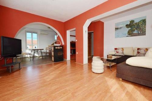 Apartment in Trogir with sea view, terrace, air conditioning, W-LAN 5065-1