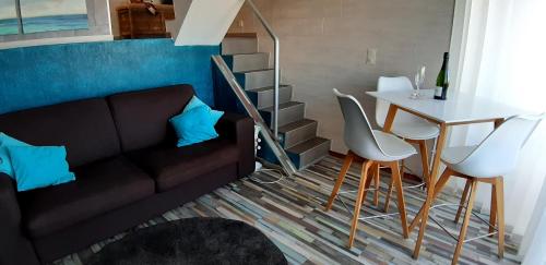 
A seating area at Residentie Spinnaker
