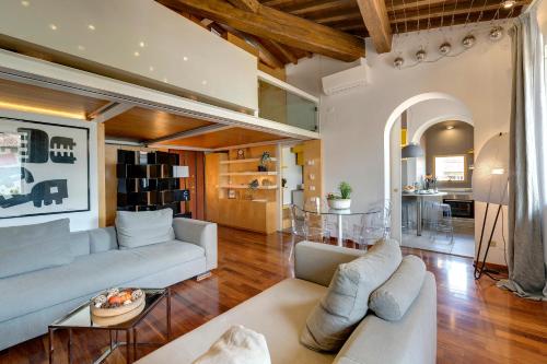 Beatrice Apartment by Mamo Florence