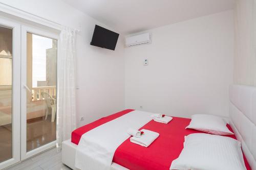 Fotografie z fotogalerie ubytování Apartmani Kaštelančić v destinaci Podstrana