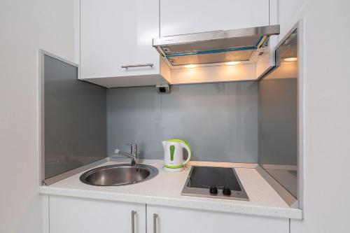 Fotografie z fotogalerie ubytování Apartmani Kaštelančić v destinaci Podstrana