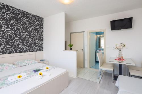 Fotografie z fotogalerie ubytování Apartmani Kaštelančić v destinaci Podstrana