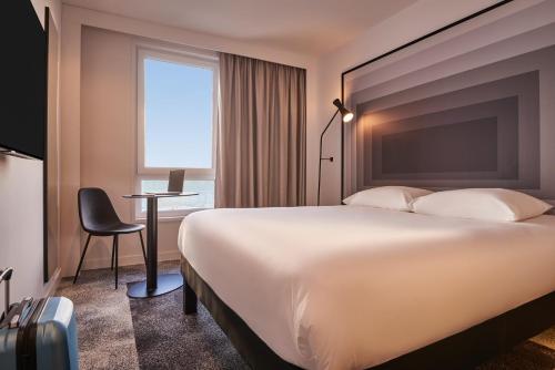 Katil atau katil-katil dalam bilik di ibis Bethune Centre Gare