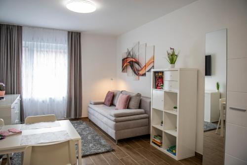 Posedenie v ubytovaní Cute apartman- free parking