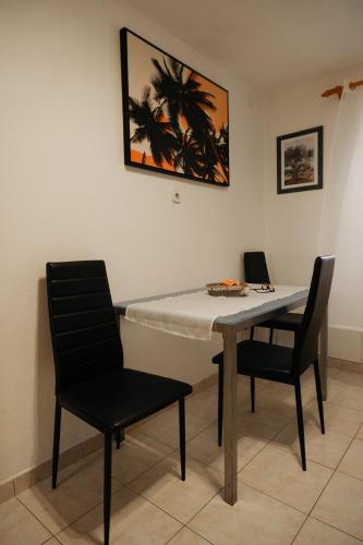 Split Centre Apartment