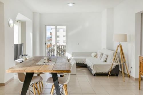 Postel nebo postele na pokoji v ubytování Apartamento Roses Playa