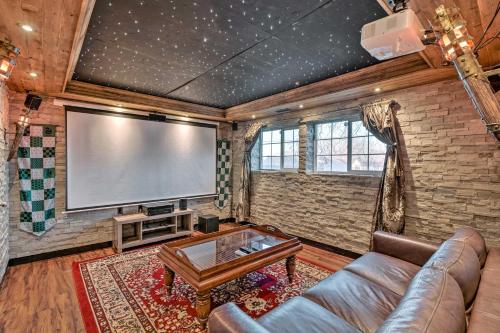 Gallery image of Medieval-Themed Home with Large Jacuzzi and Theater! in Taylorsville