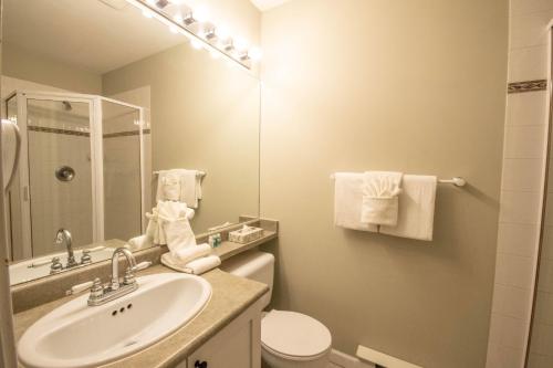 Gallery image of Twin Peaks Resort by Whistler Vacation Club in Whistler