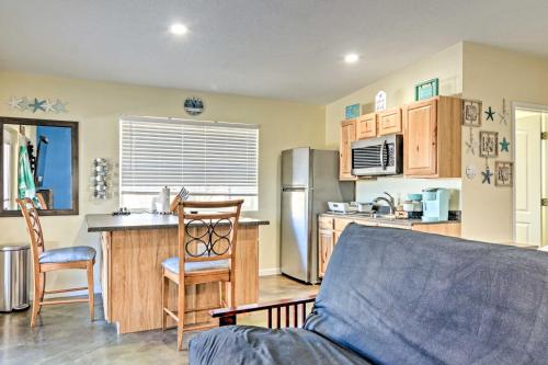 Albuquerque Studio with Shared Pool and Fire Pit! – Photos 3