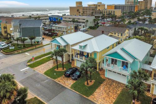 Beachfront Getaway – Photos 2
